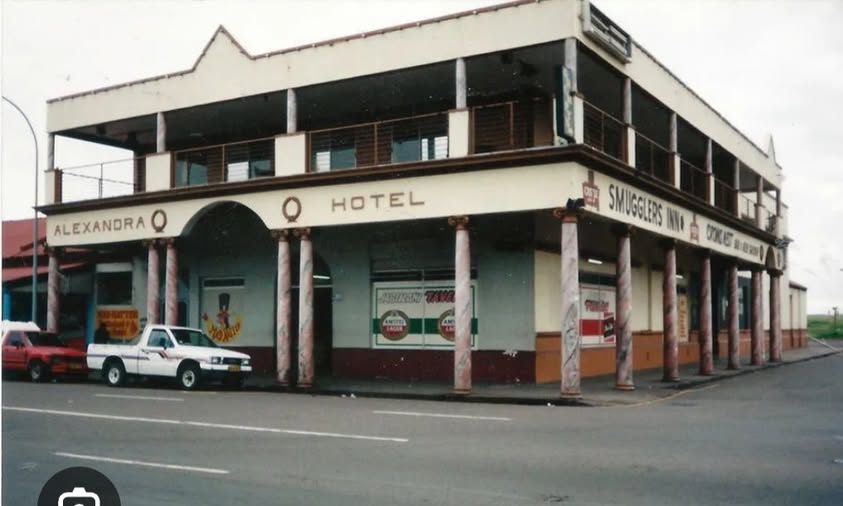 smugglers inn